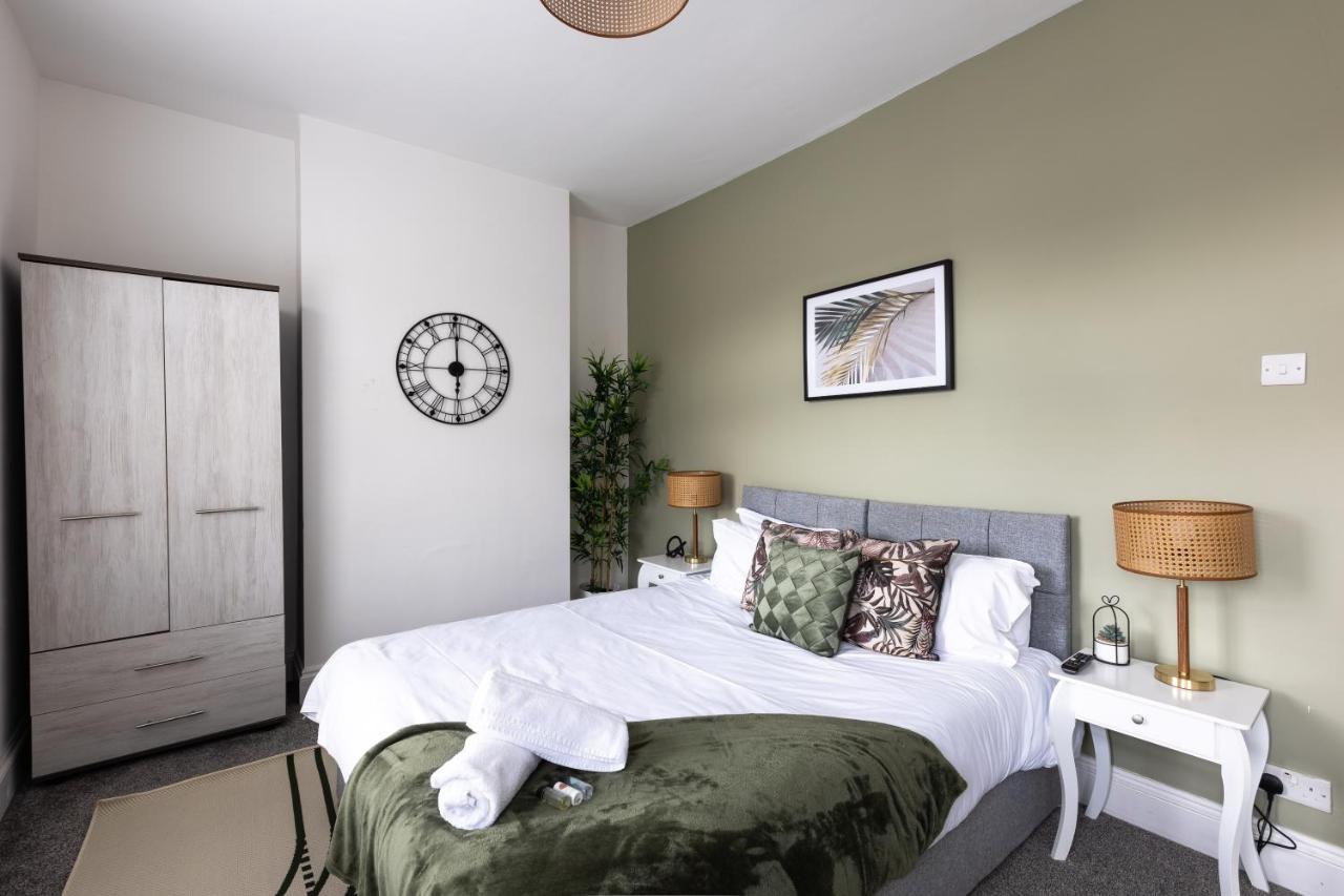 Levi Suite By Koya Homes - 3-Bedroom Home, Downtown Cardiff, Free Parking ภายนอก รูปภาพ